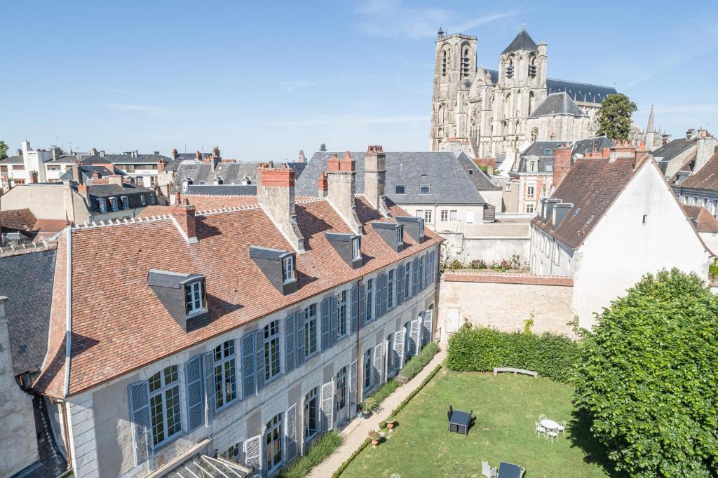 L'Hotel De Panette, Un Exceptionnel Chateau En Coeur De Ville Bourges Exterior foto