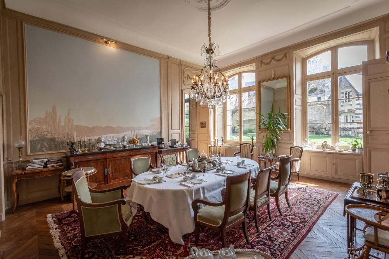L'Hotel De Panette, Un Exceptionnel Chateau En Coeur De Ville Bourges Exterior foto