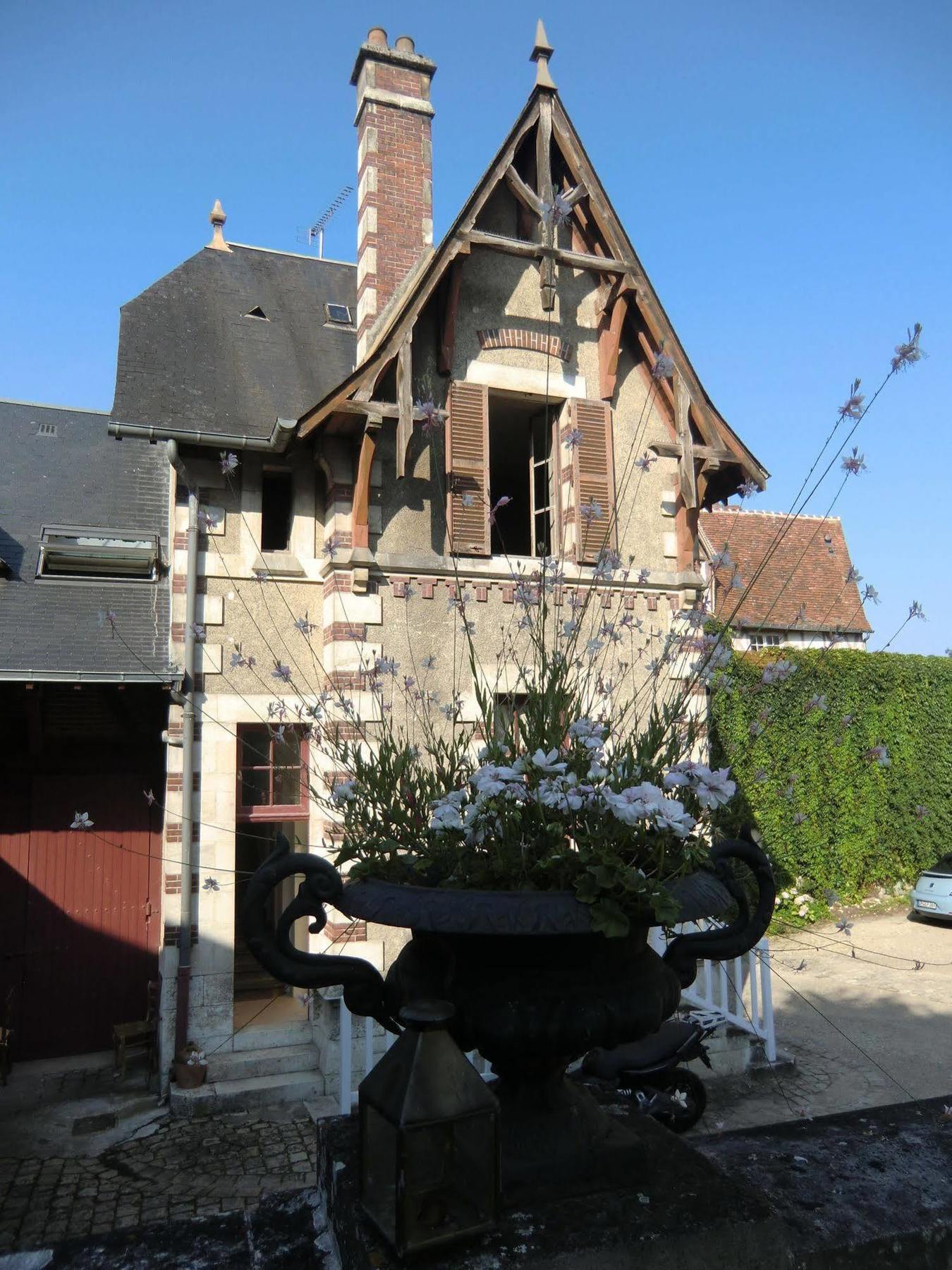 L'Hotel De Panette, Un Exceptionnel Chateau En Coeur De Ville Bourges Exterior foto